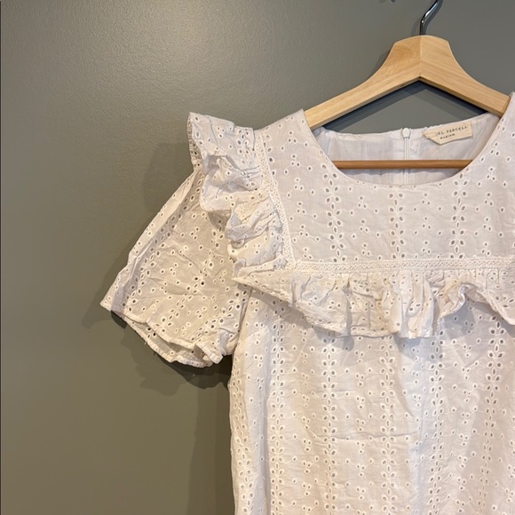 Rachel Parcell Cream Ruffled top - Picture 2 of 5